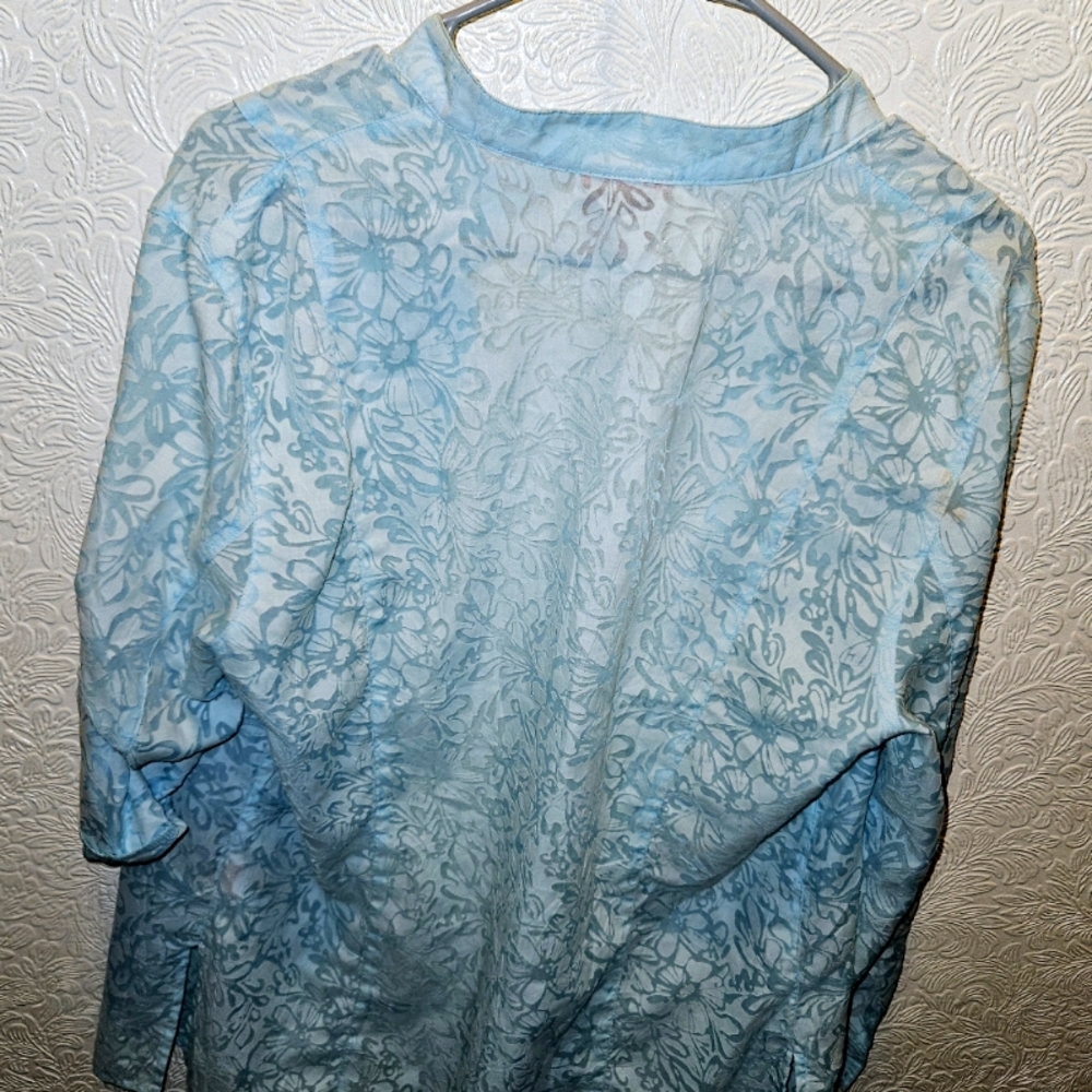 Blouse - Picture 9 of 9